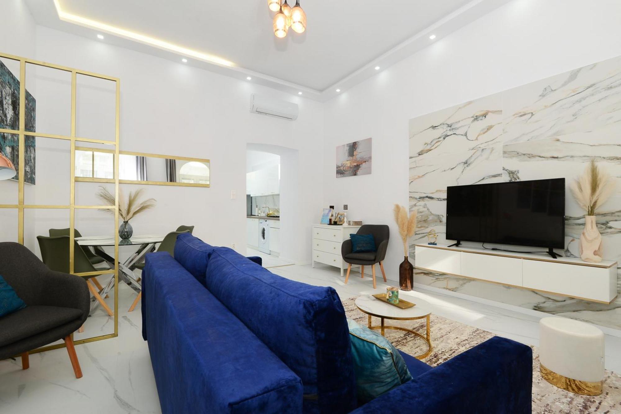 White & Gold Apartamento Budapest
